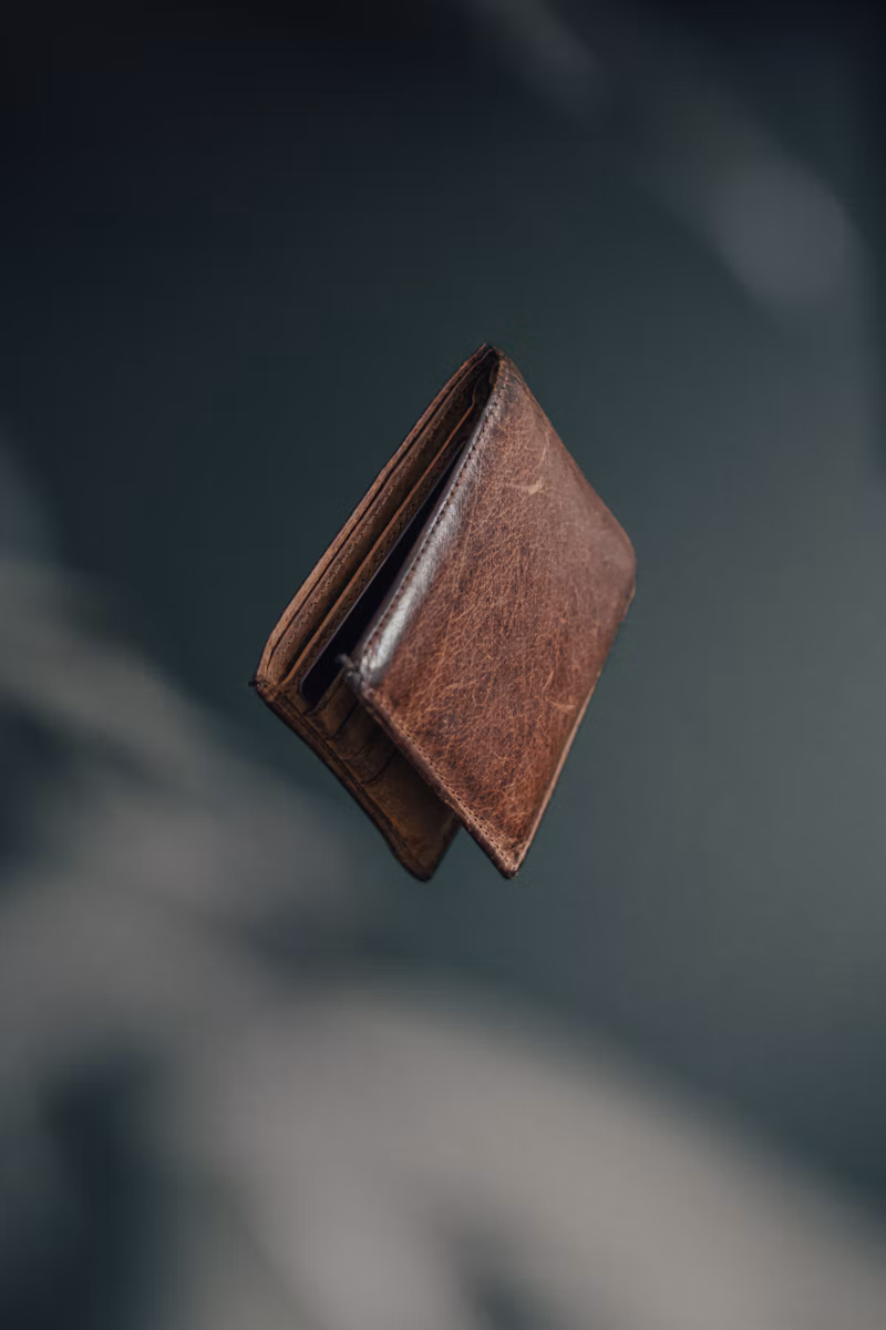 Minimalist Slim RFID Leather Cardholder